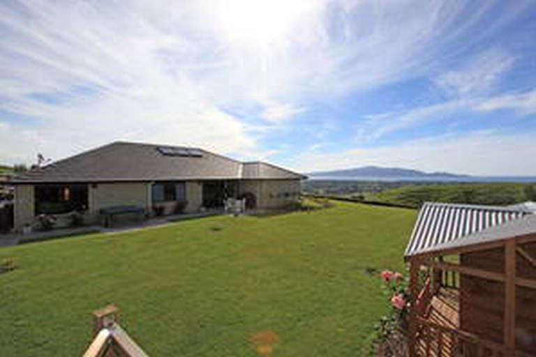 Photo of property in 117 Aston Road, Waikanae, 5391
