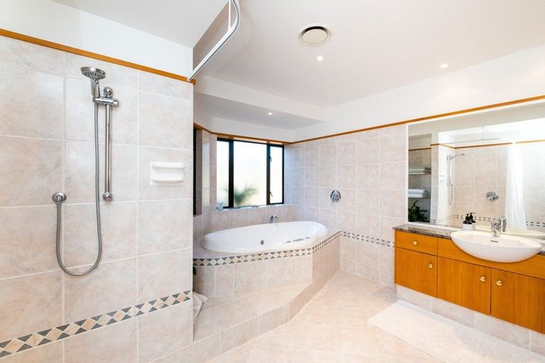 Photo of property in 47 Auckland Road, Greenmeadows, Napier, 4112