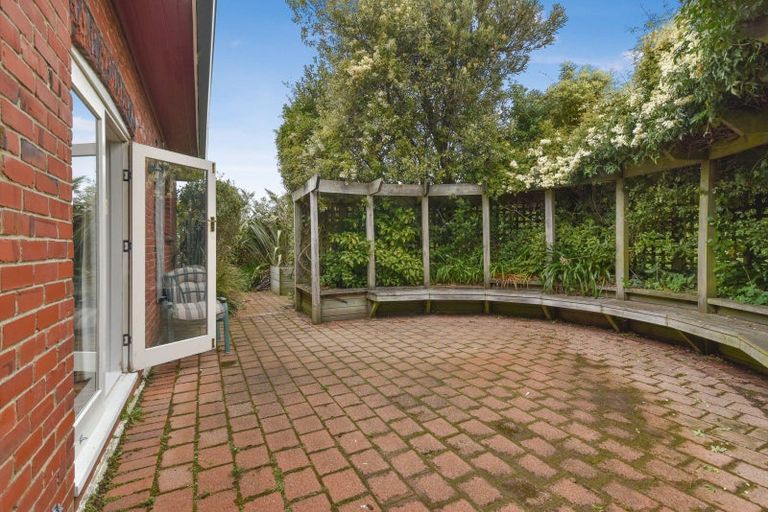 Photo of property in 49 Earls Road, Saint Clair, Dunedin, 9012