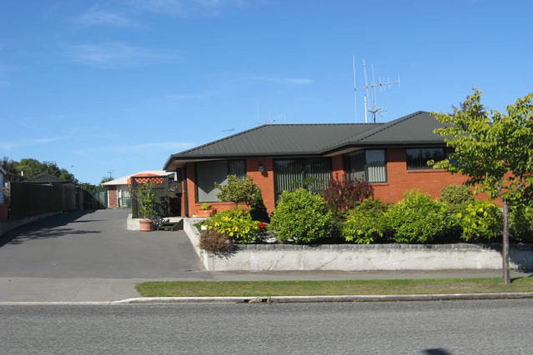 Photo of property in 2/53 Rathmore Street, West End, Timaru, 7910