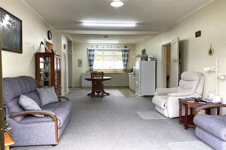 Photo of property in 2 Sinnamon Street, Reefton, 7830