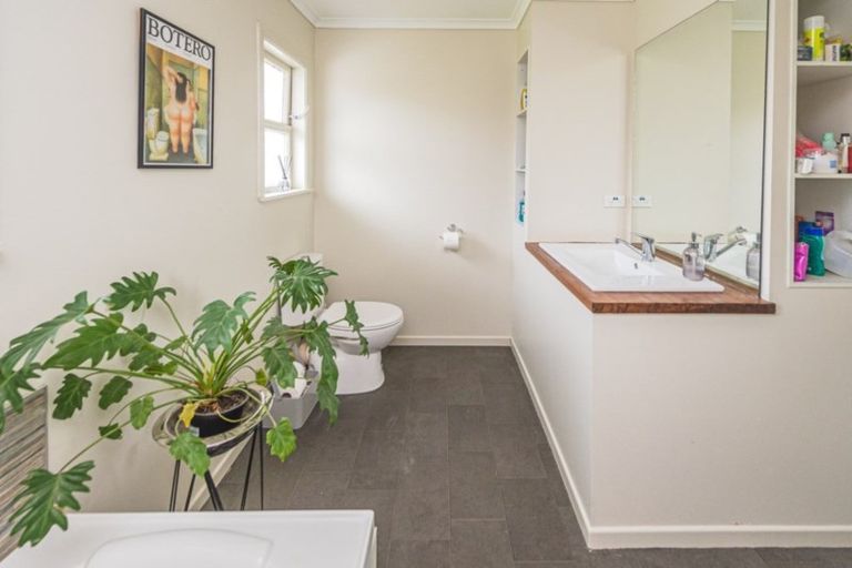 Photo of property in 17 Springvale Road, Springvale, Whanganui, 4501