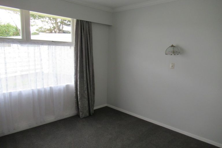 Photo of property in 25 Percy Cameron Street, Avalon, Lower Hutt, 5011