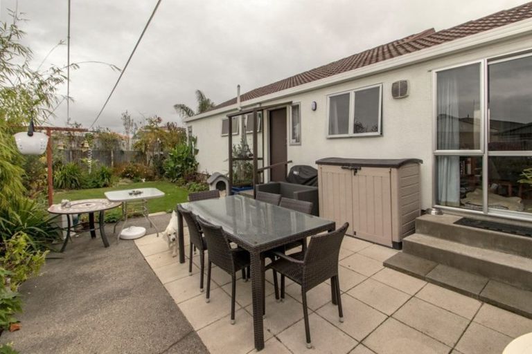 Photo of property in 4/386 Gloucester Street, Taradale, Napier, 4112