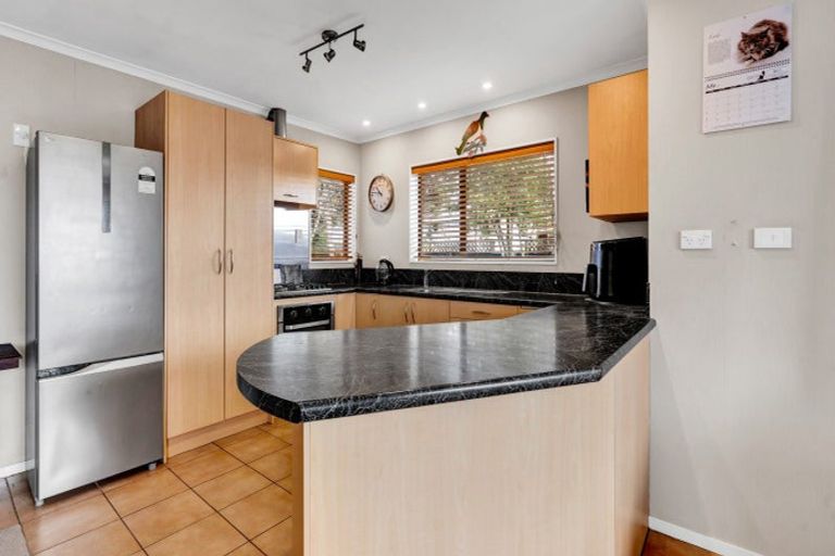 Photo of property in 12 Hunter Street, Normanby, Hawera, 4614