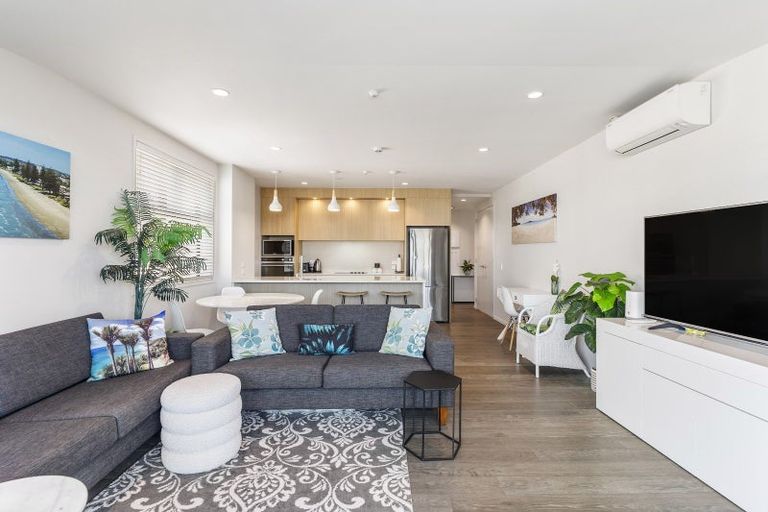 Photo of property in 5/392 Hibiscus Coast Highway, Orewa, 0931