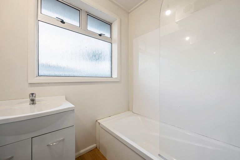 Photo of property in 65 Ivory Street, Rangiora, 7400