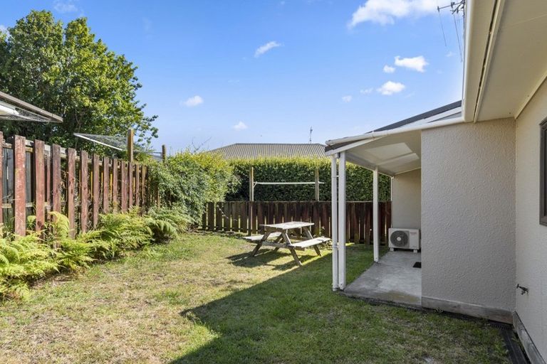 Photo of property in 2/11 Robins Road, Judea, Tauranga, 3110