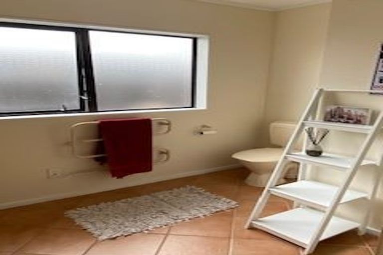 Photo of property in 61 Cedar Drive, Paraparaumu Beach, Paraparaumu, 5032