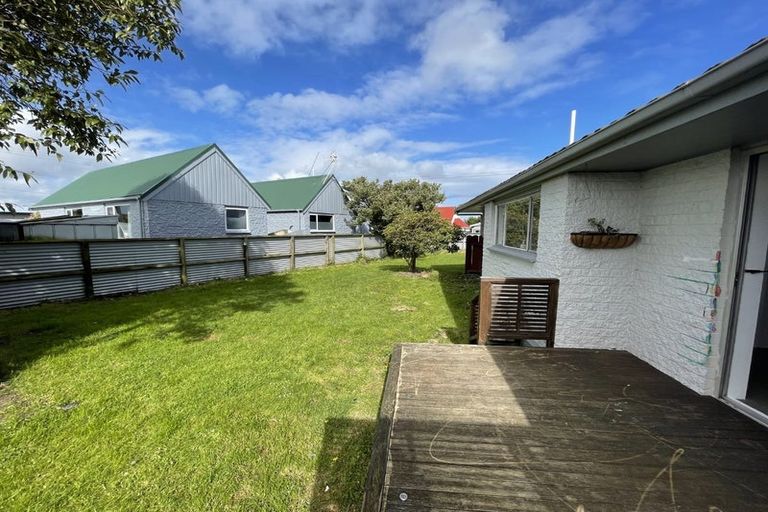 Photo of property in 44 Avon Road, Clifton, Invercargill, 9812