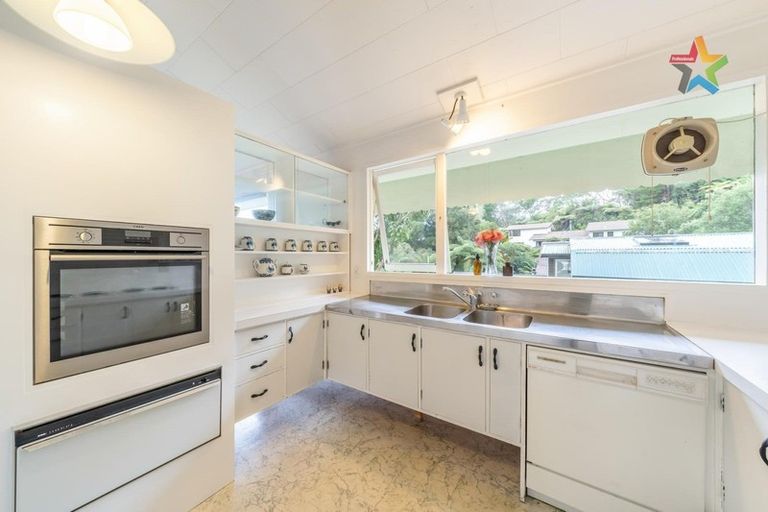 Photo of property in 117 Seddon Street, Naenae, Lower Hutt, 5011