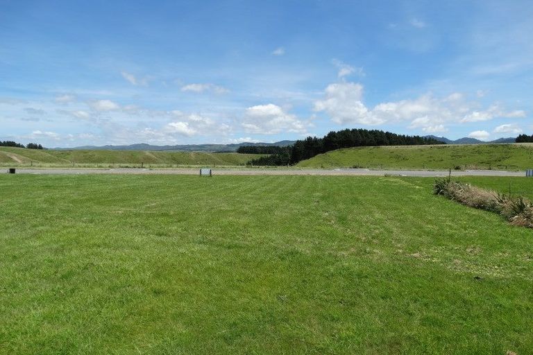 Photo of property in 33 Rochdale Road, Riversdale Beach, Masterton, 5872