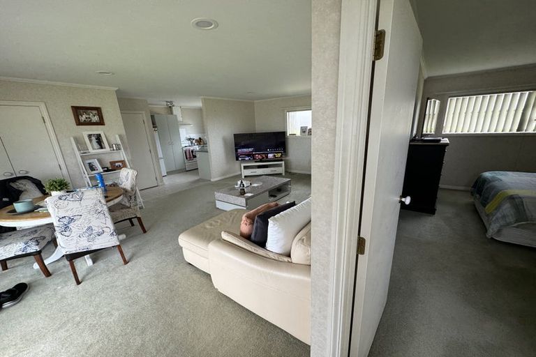 Photo of property in 290 Point View Drive, Dannemora, Auckland, 2016