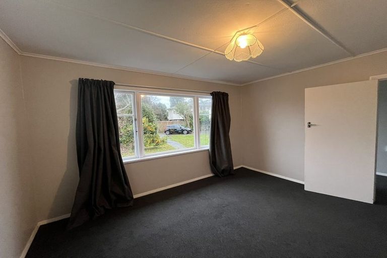 Photo of property in 19 Hobson Street, Levin, 5510