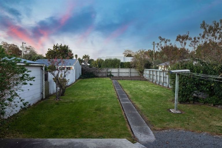 Photo of property in 166 Rutland Street, St Albans, Christchurch, 8052