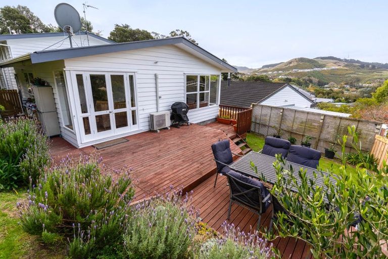 Photo of property in 9 Dormar Place, Churton Park, Wellington, 6037