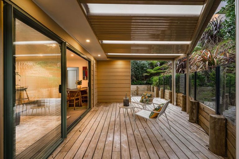 Photo of property in 46a Don Buck Road, Massey, Auckland, 0614