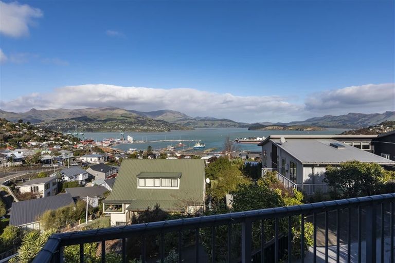Photo of property in 26b Cornwall Road, Lyttelton, 8082