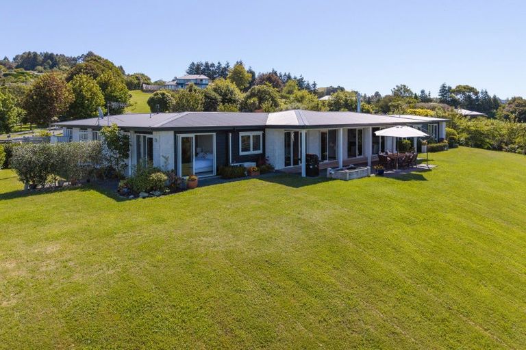 Photo of property in 35 Blue Ridge Drive, Acacia Bay, Taupo, 3385