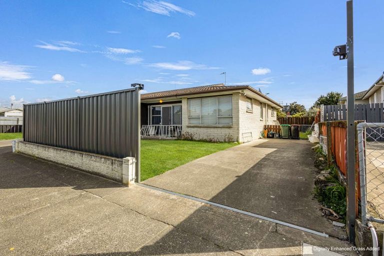 Photo of property in 2/93 Riverbend Road, Onekawa, Napier, 4110