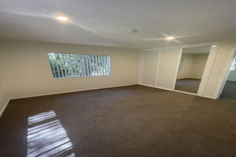 Photo of property in 42 Collie Street, Hillpark, Auckland, 2102