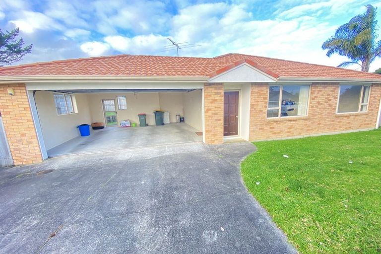 Photo of property in 10 Richard Halse Drive, Manurewa, Auckland, 2105