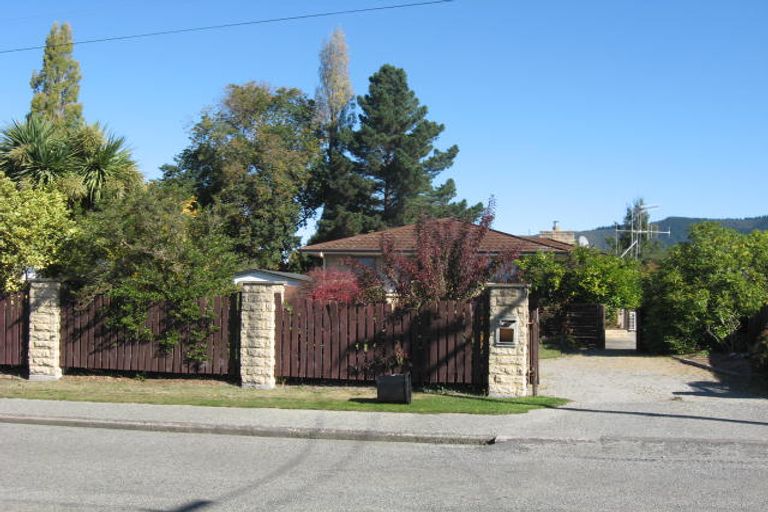 Photo of property in 37 Maude Street, Waimate, 7924