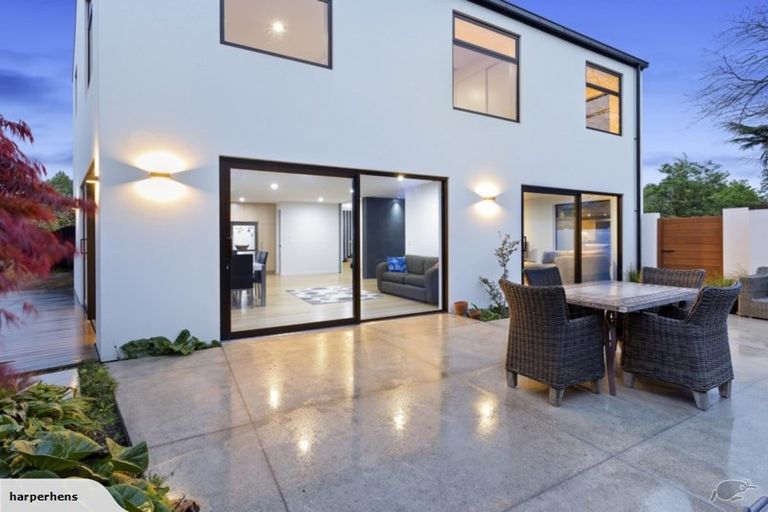 Photo of property in 80c Clyde Road, Ilam, Christchurch, 8041