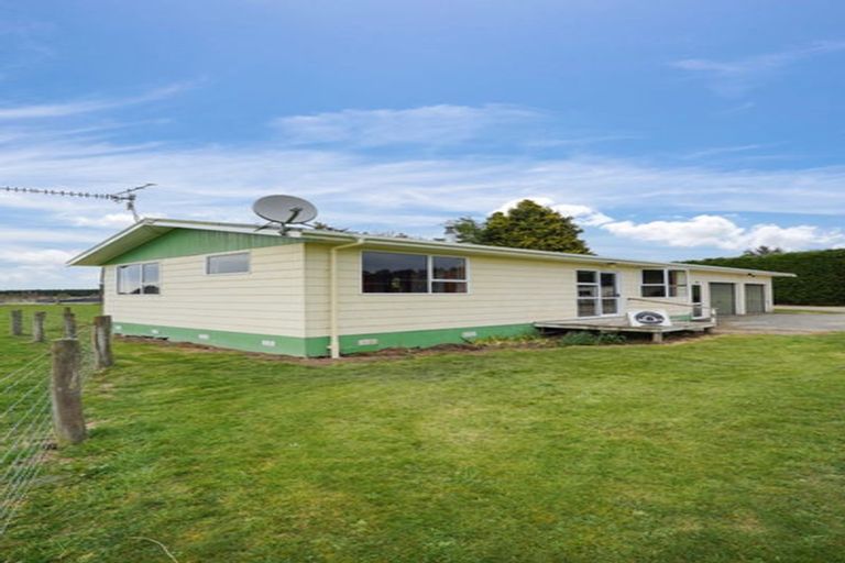 Photo of property in 229 Pomona East, Makarewa, Invercargill, 9876