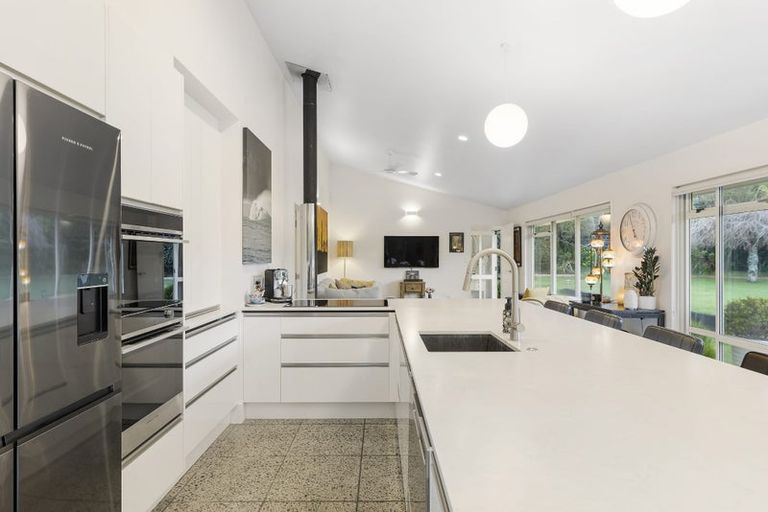 Photo of property in 11 Herbert Drive, Whangamata, 3620