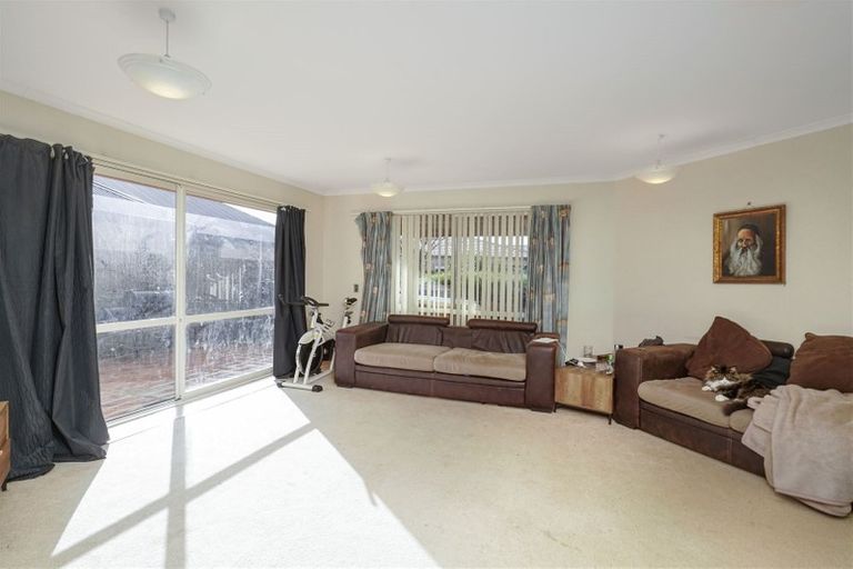 Photo of property in 6 Wedmore Close, Burwood, Christchurch, 8083