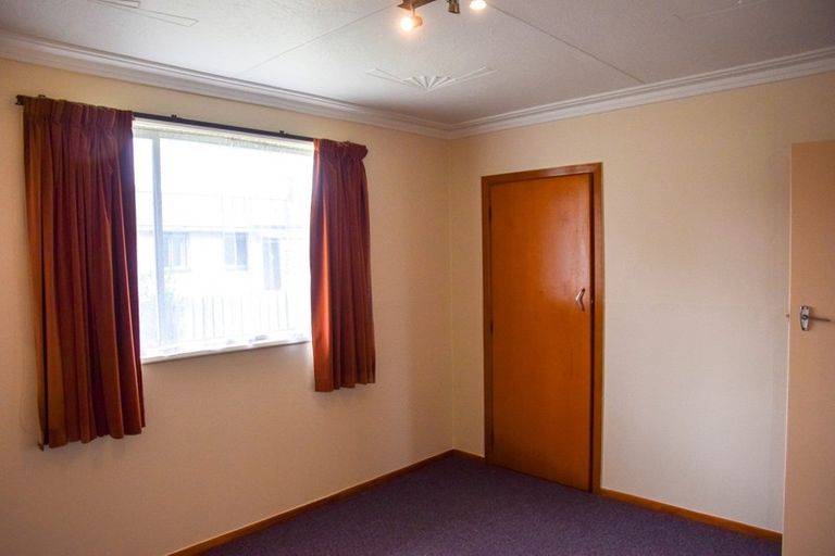 Photo of property in 210 Bay Road, Grasmere, Invercargill, 9810