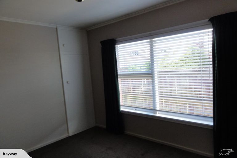Photo of property in 21 Egmont Place, Bishopdale, Christchurch, 8051