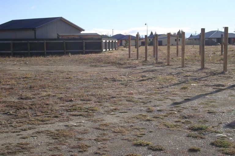 Photo of property in 15 Lakeland Avenue, Twizel, 7901