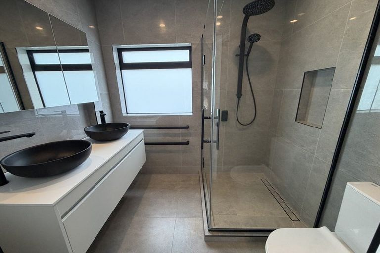 Photo of property in 166 Captain Springs Road, Onehunga, Auckland, 1061