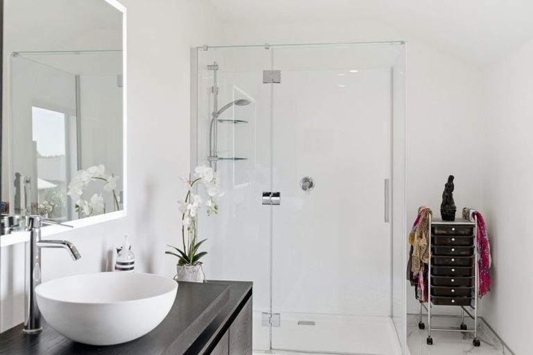 Photo of property in 1 Viceroy Place, Halswell, Christchurch, 8025