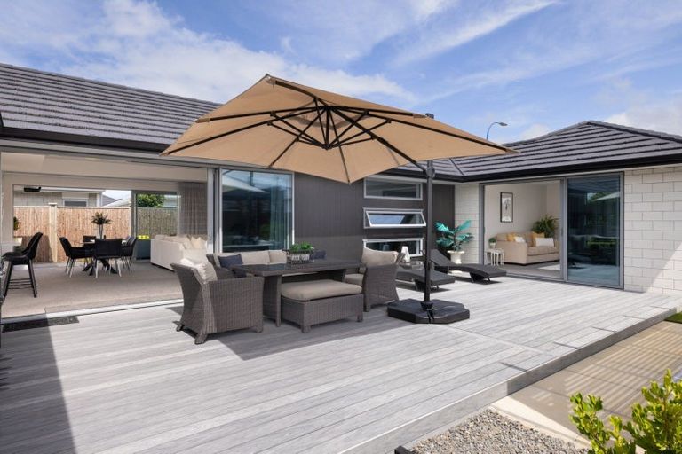 Photo of property in 71 The Boulevard, Papamoa Beach, Papamoa, 3118