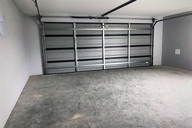 Photo of property in 40 Karere Avenue, Marshland, Christchurch, 8083