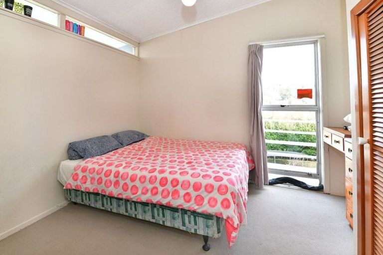 Photo of property in 185 Vipond Road, Stanmore Bay, Whangaparaoa, 0932