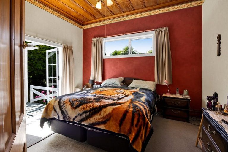 Photo of property in 210 Turuturu Road, Hawera, 4674