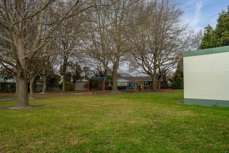 Photo of property in 26 Grahams Road, Ilam, Christchurch, 8041