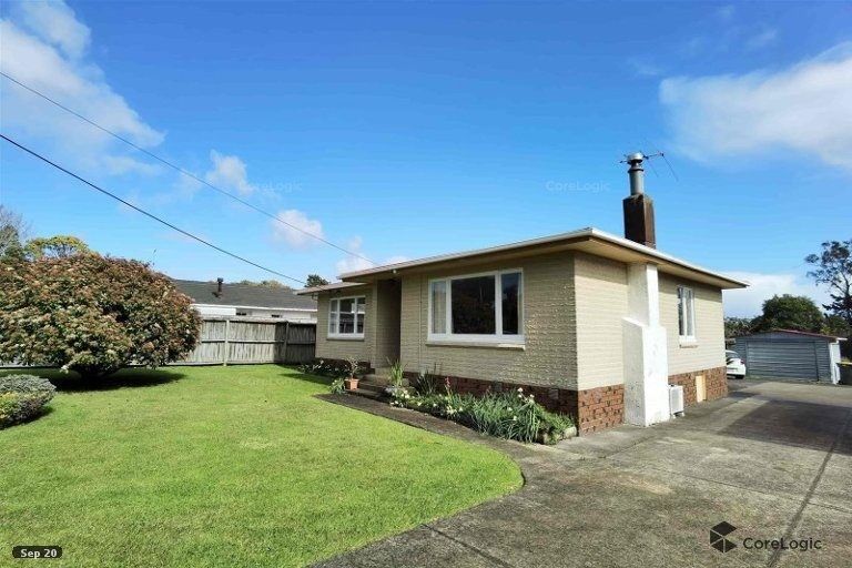 Photo of property in 53 Matipo Road, Te Atatu Peninsula, Auckland, 0610