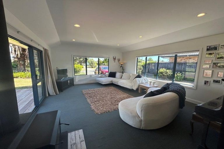 Photo of property in 27 Tierra Place, Papamoa Beach, Papamoa, 3118