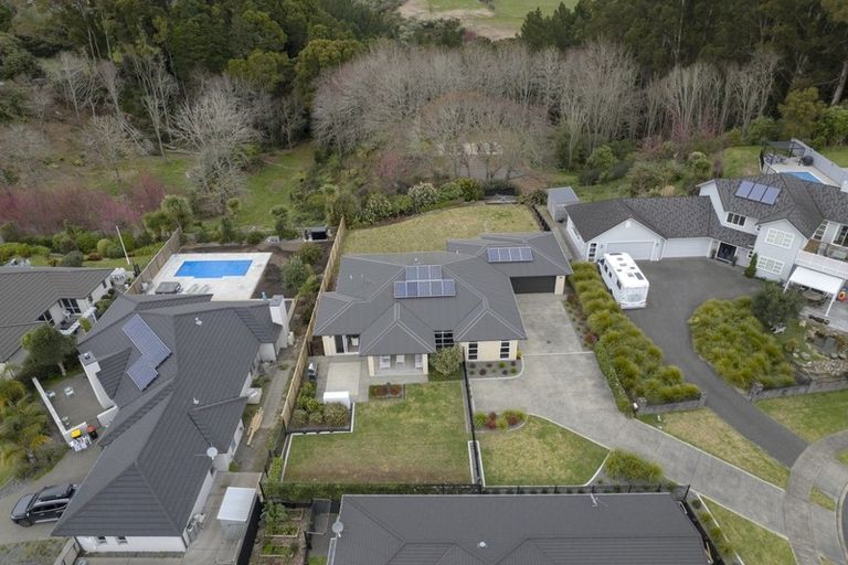 Photo of property in 19 Louise Drive, Ohauiti, Tauranga, 3112