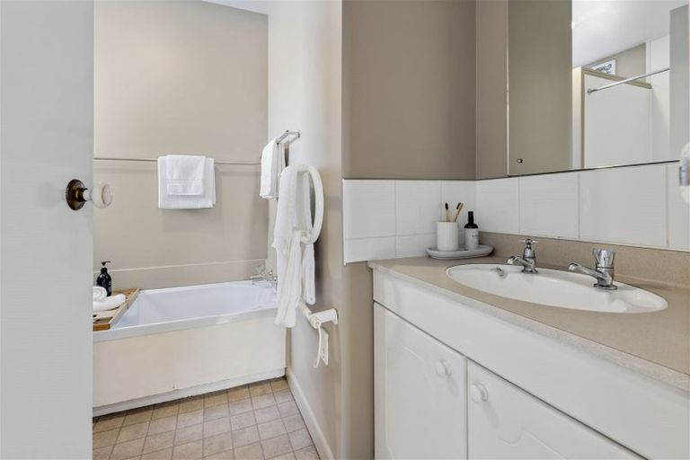 Photo of property in 1/16 Grenville Street, Waltham, Christchurch, 8011