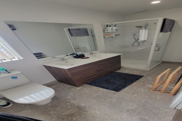 Photo of property in 56 Victory Street, Welcome Bay, Tauranga, 3112