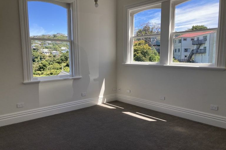 Photo of property in 49 Devon Street, Aro Valley, Wellington, 6021