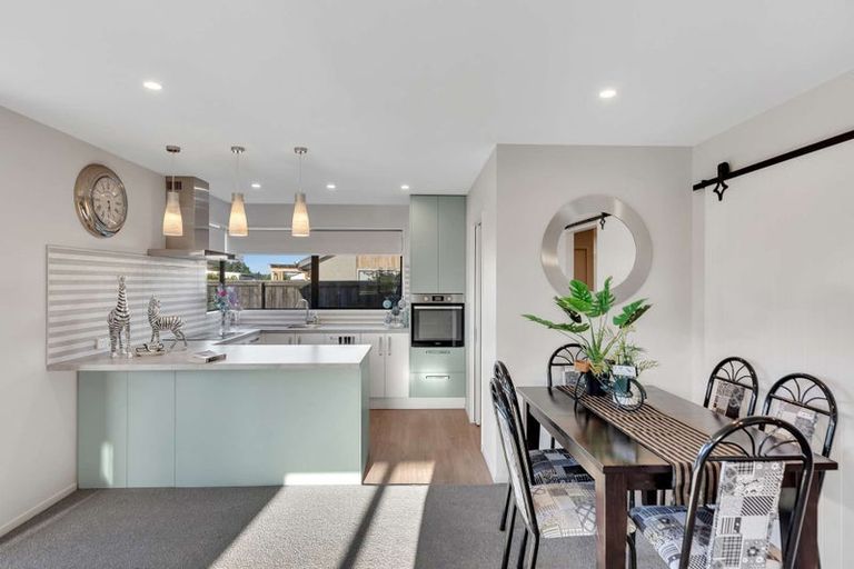 Photo of property in 5 Burke Lane, Amberley, 7410