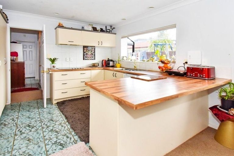 Photo of property in 3/26 Alfriston Road, Manurewa East, Auckland, 2102
