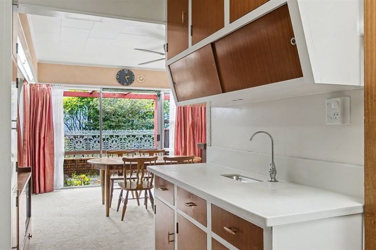 Photo of property in 114 Romilly Street, Westport, 7825